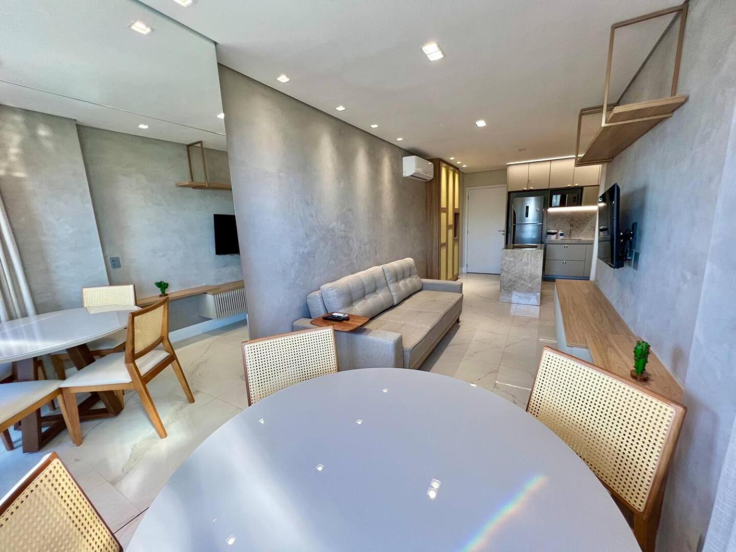 Edificio Sky Concept - Apt 1003 - Quarto E Sala Com Ar Condicionado, Piscina, Academia, Area Kids, Proximo A Praias Turisticas E Bares Badalados Maceio  Bilik gambar